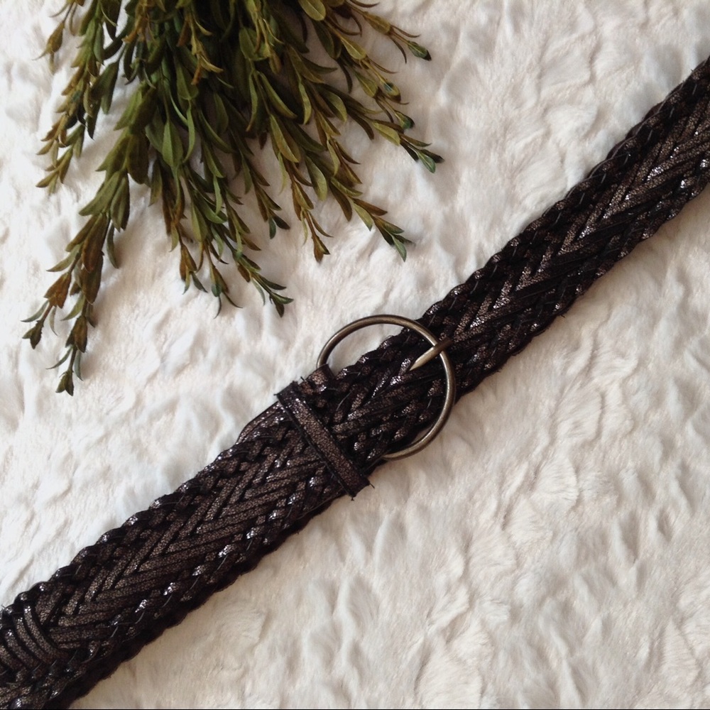 Sparkly braided faux leather dark gray belt